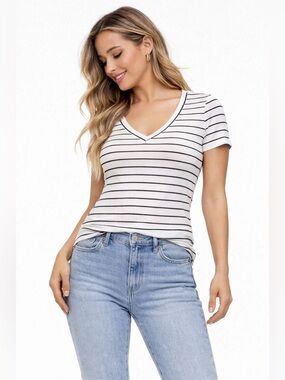 Striped V-Neck Short Sleeve Tee in White and Black